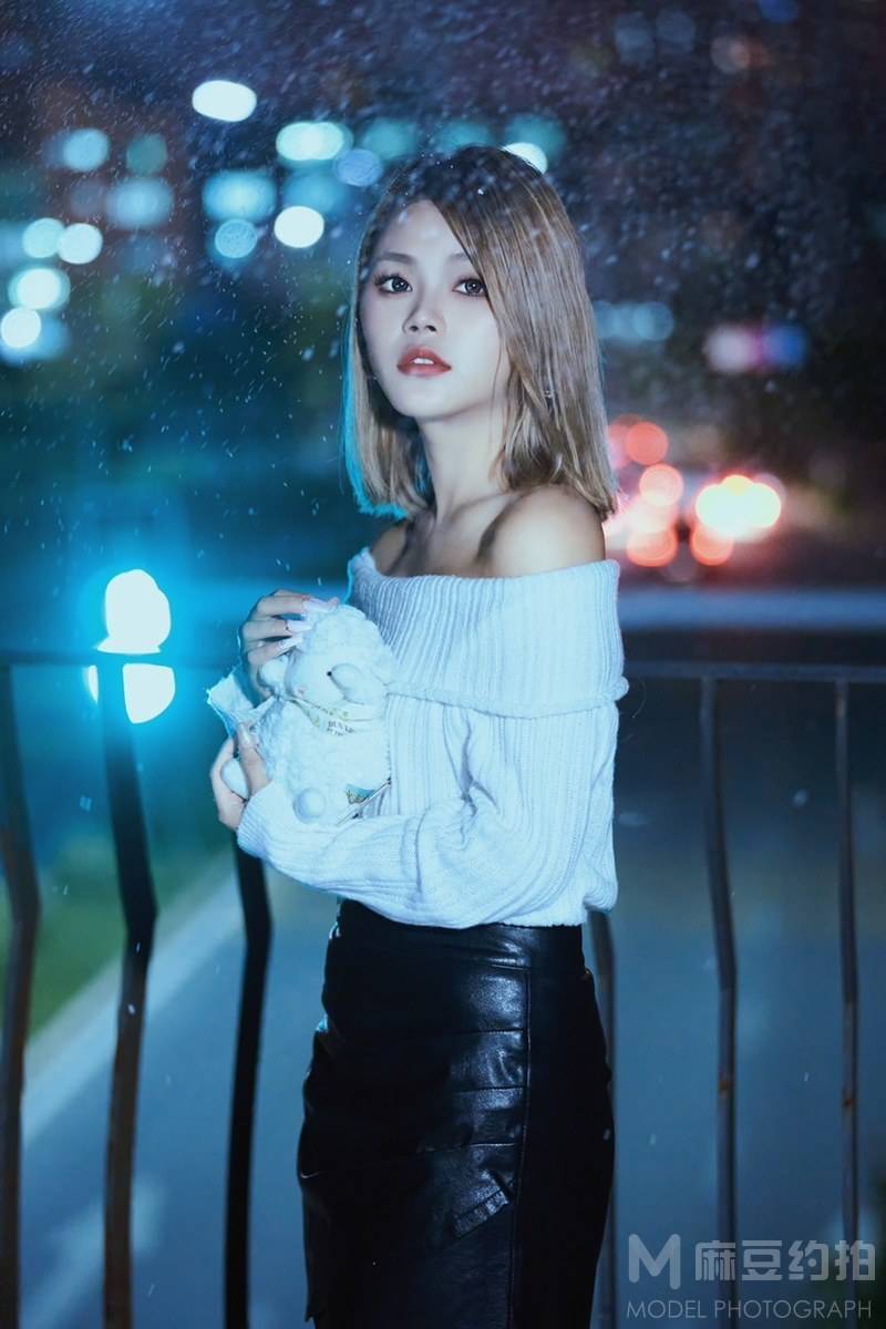 夜景模特