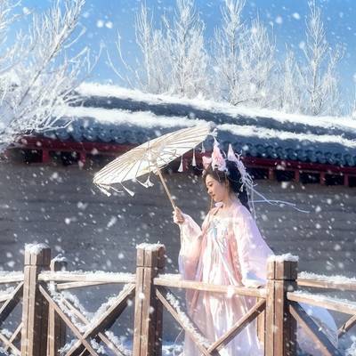 汉服模特