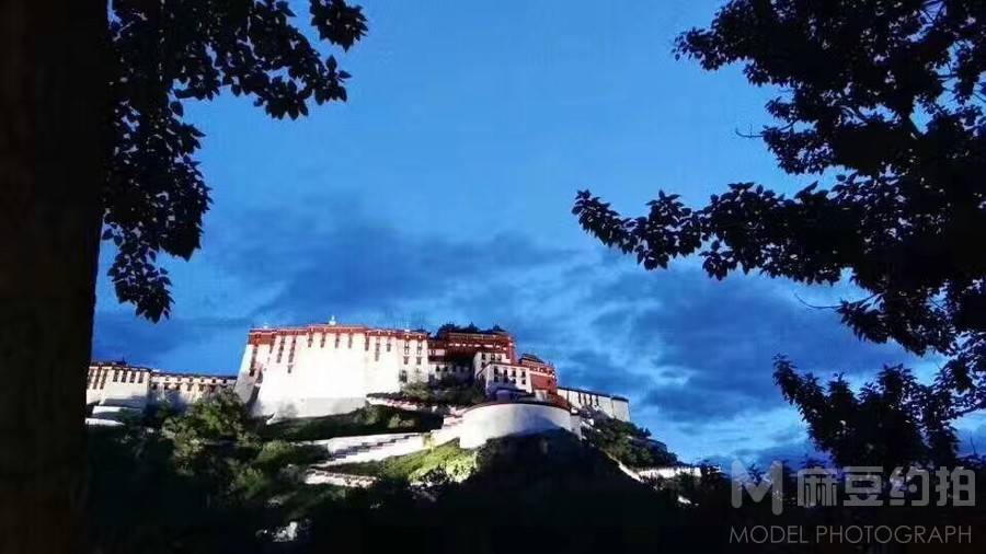 民国模特