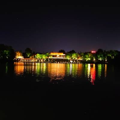 夜景模特