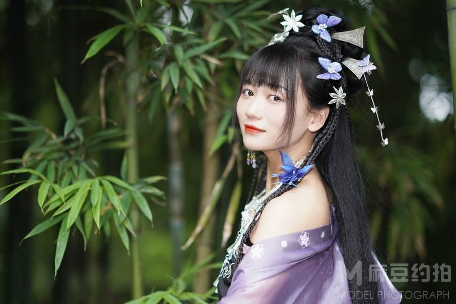 校园模特