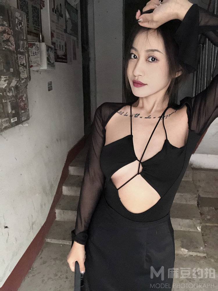 暗黑模特