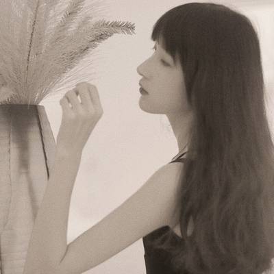 黑白模特
