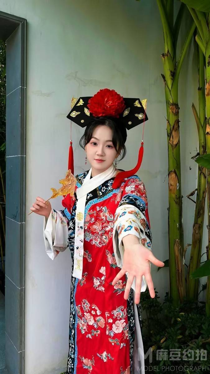 清新模特