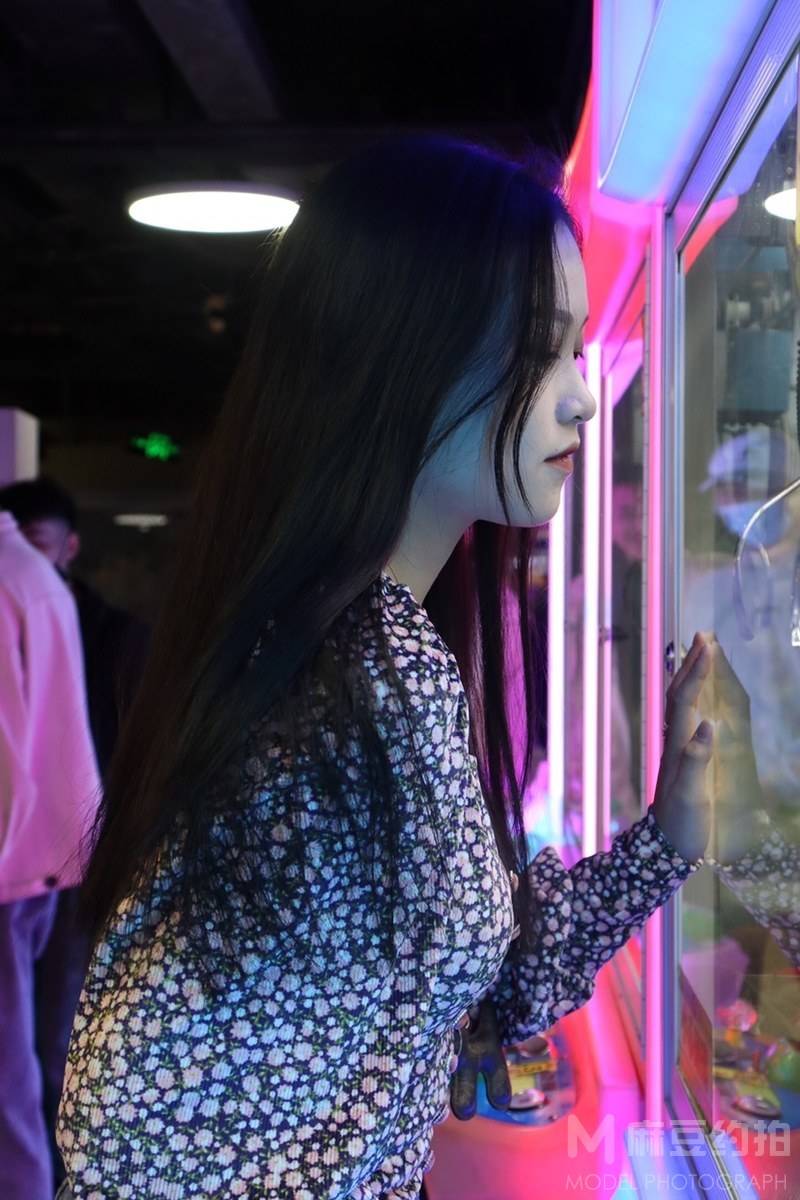 黑白模特