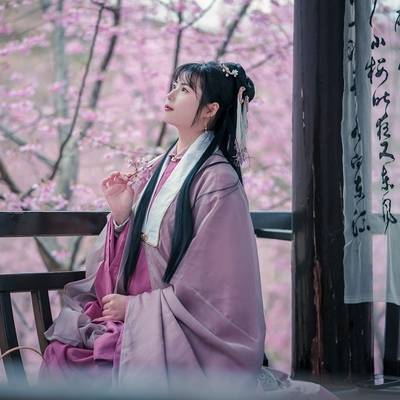 汉服模特