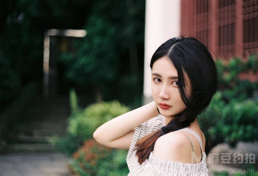 胶片模特