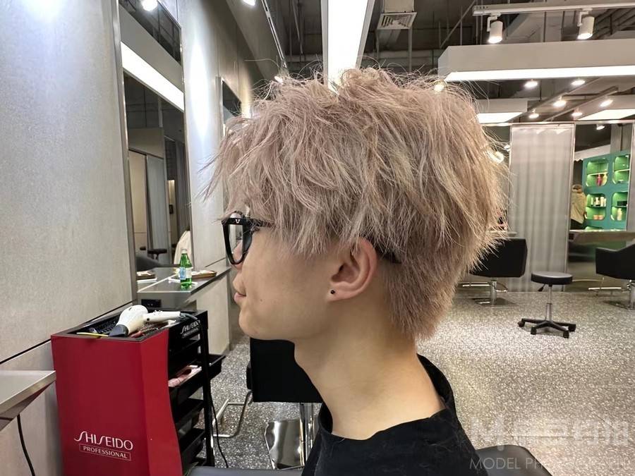 日系模特