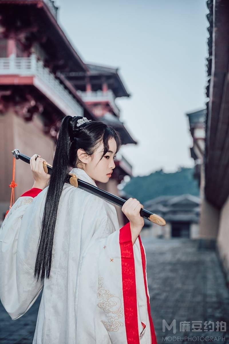 汉服模特