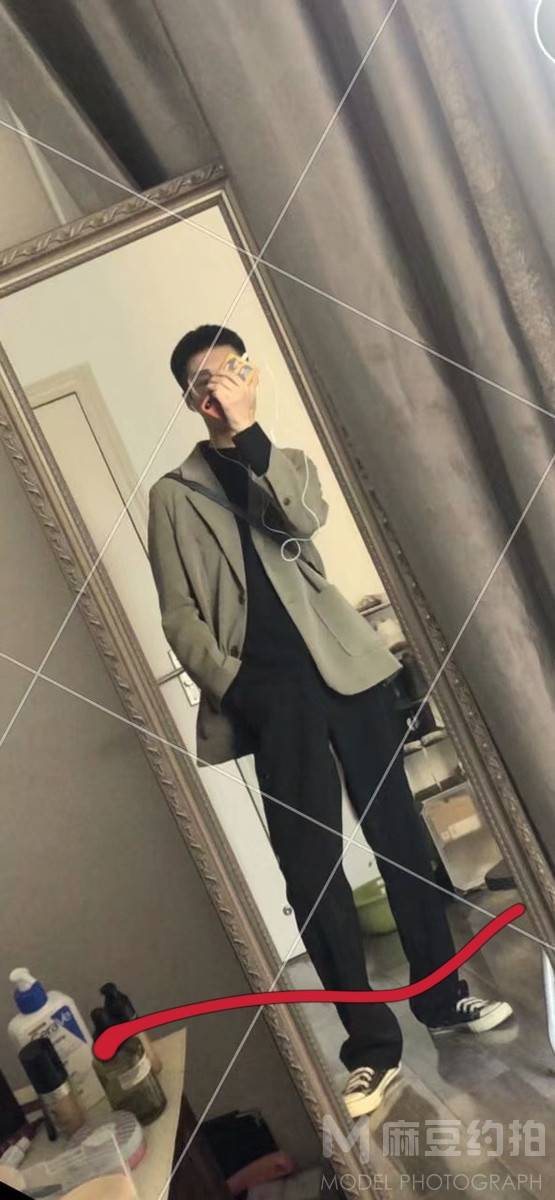 校园模特