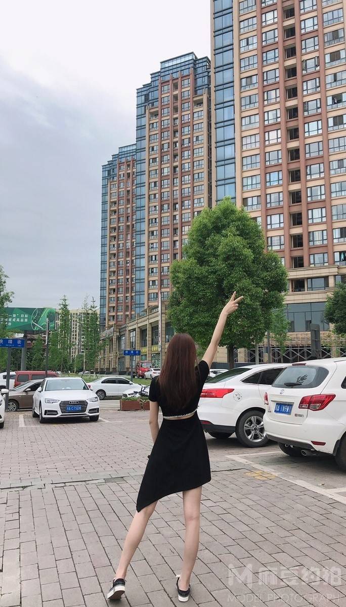 民国模特