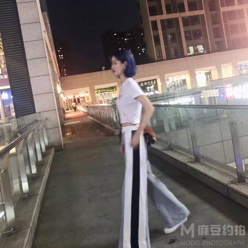 情侣模特