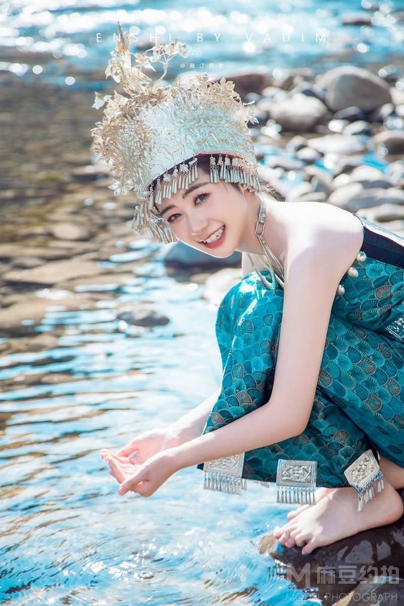 清新模特