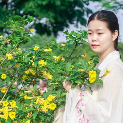 汉服模特