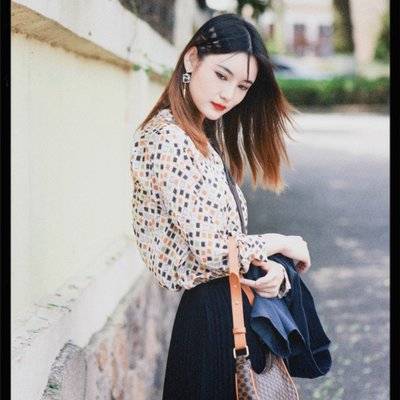 宝丽来模特