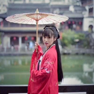 汉服模特