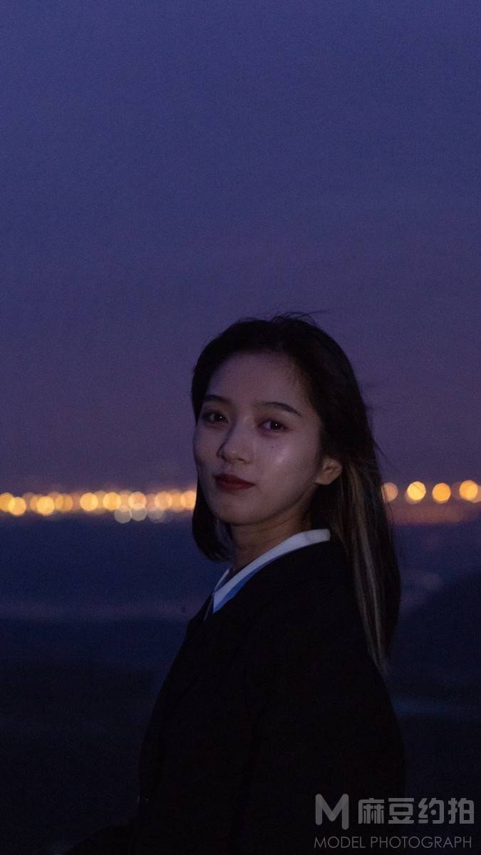 夜景模特