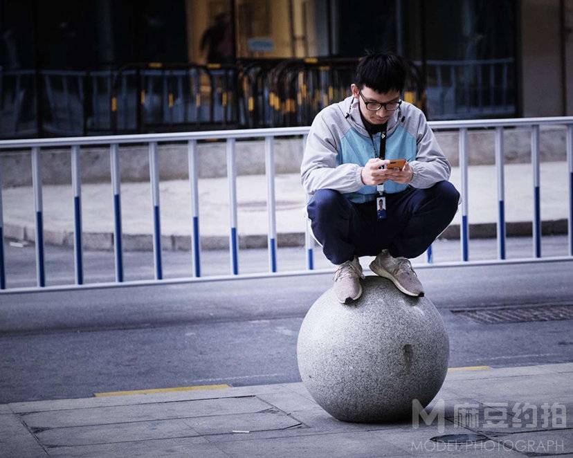 黑白模特