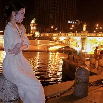 夜景模特