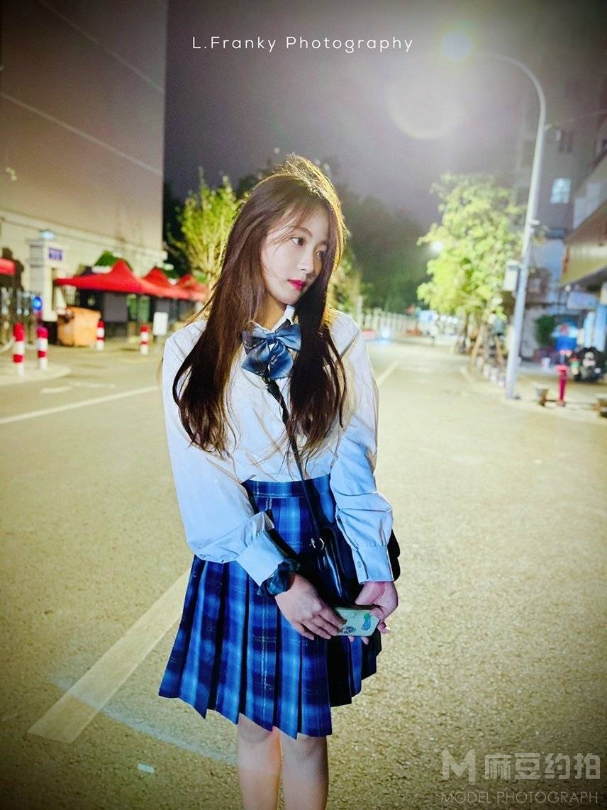 夜景模特
