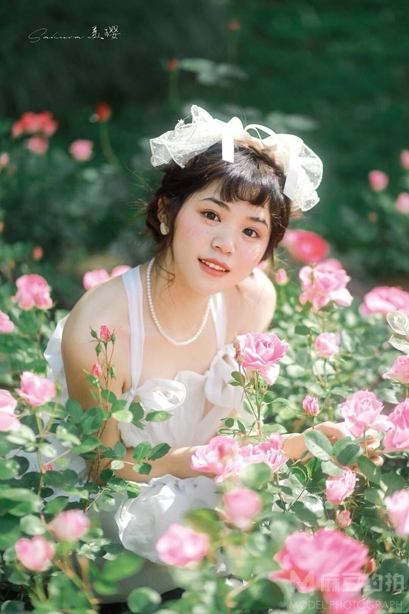 胶片模特
