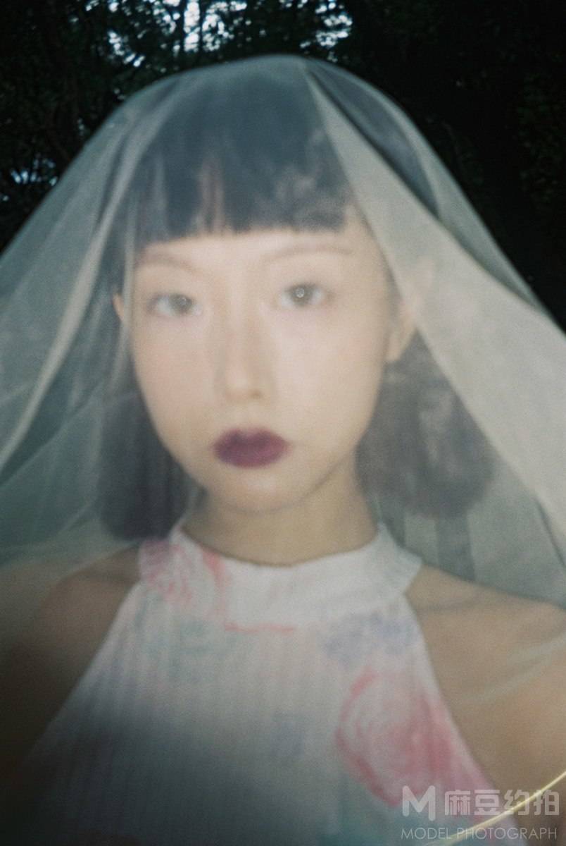 胶片模特
