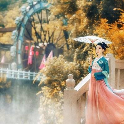 汉服模特
