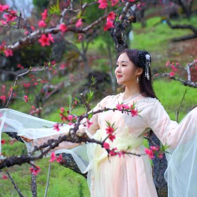 汉服模特