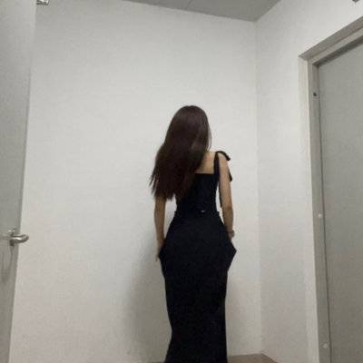 黑白模特