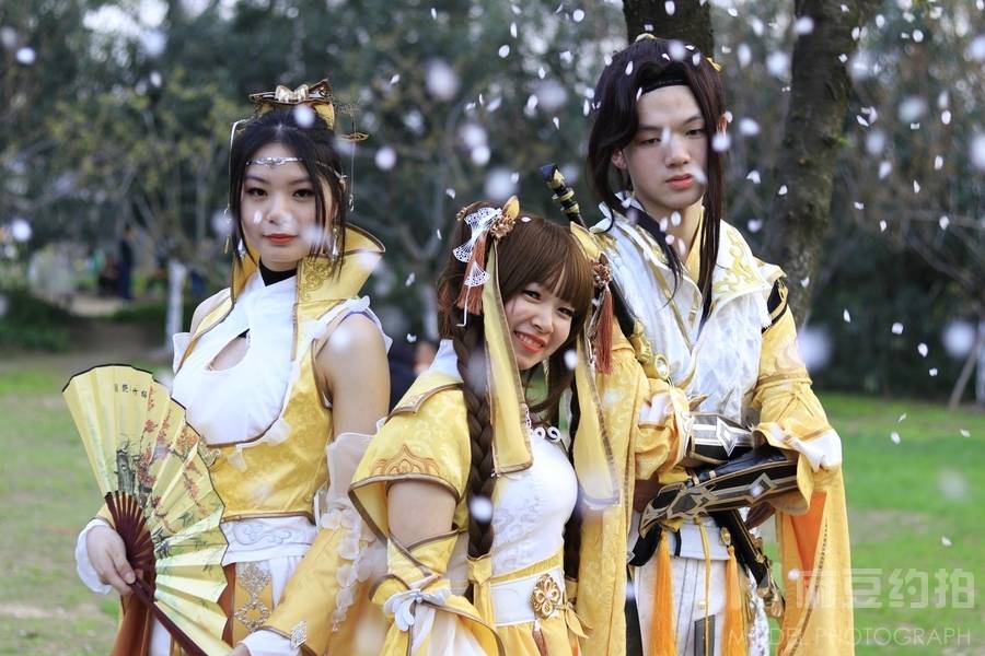 情侣模特