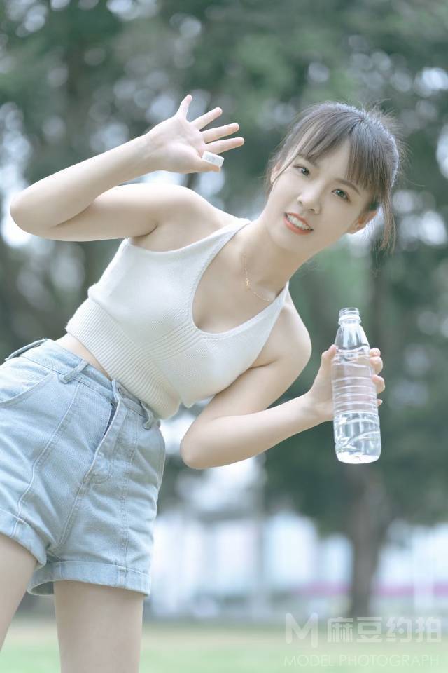 校园模特
