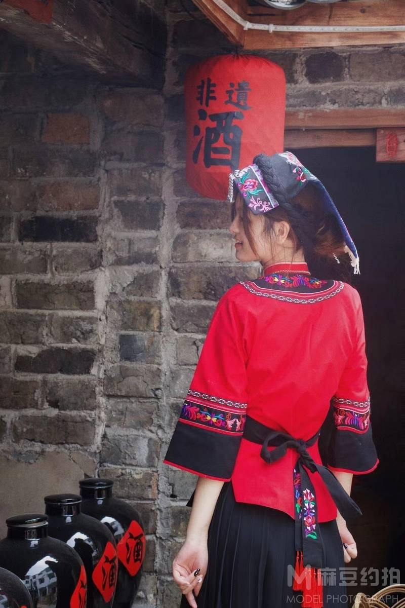 汉服模特