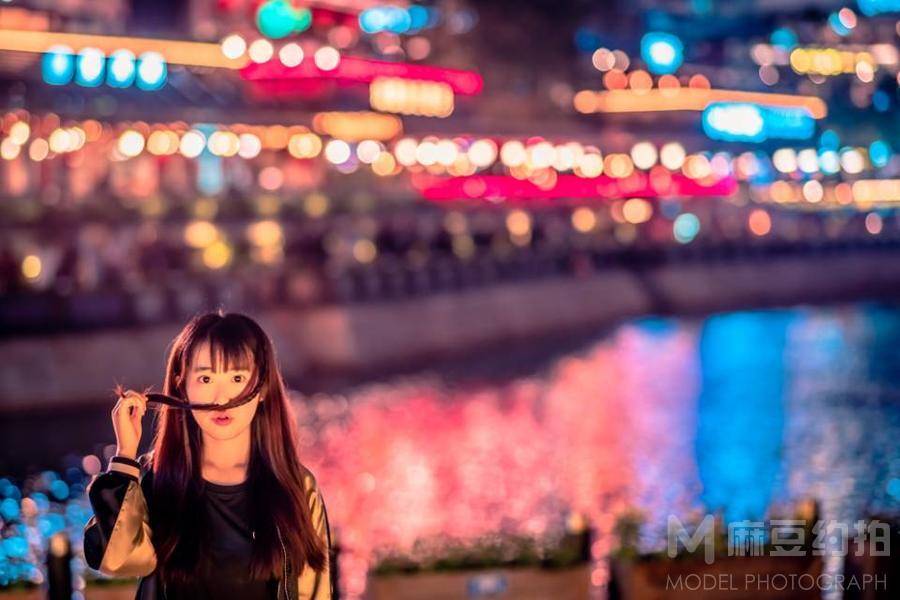 夜景模特