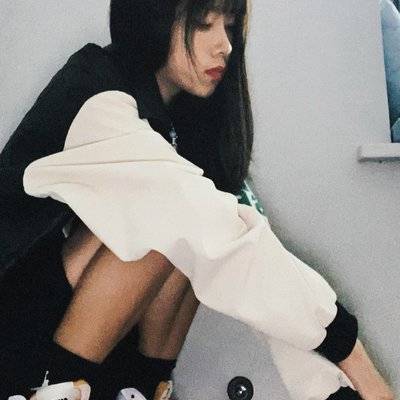 黑白模特