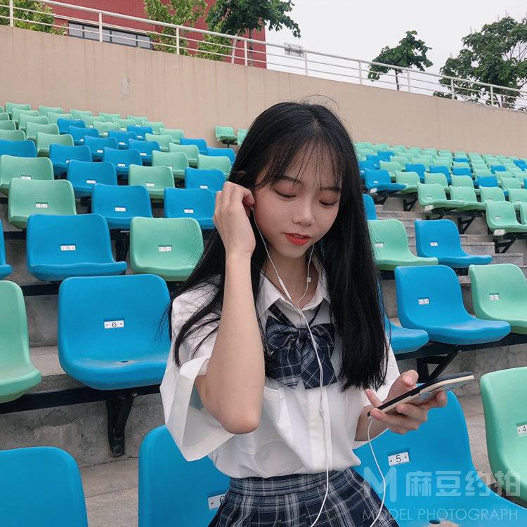 校园模特