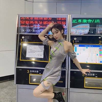 妆容模特