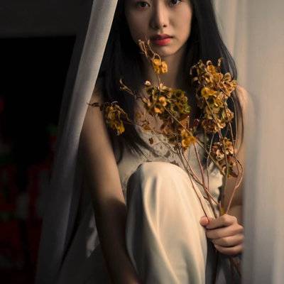 黑白模特