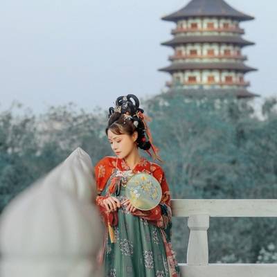汉服模特