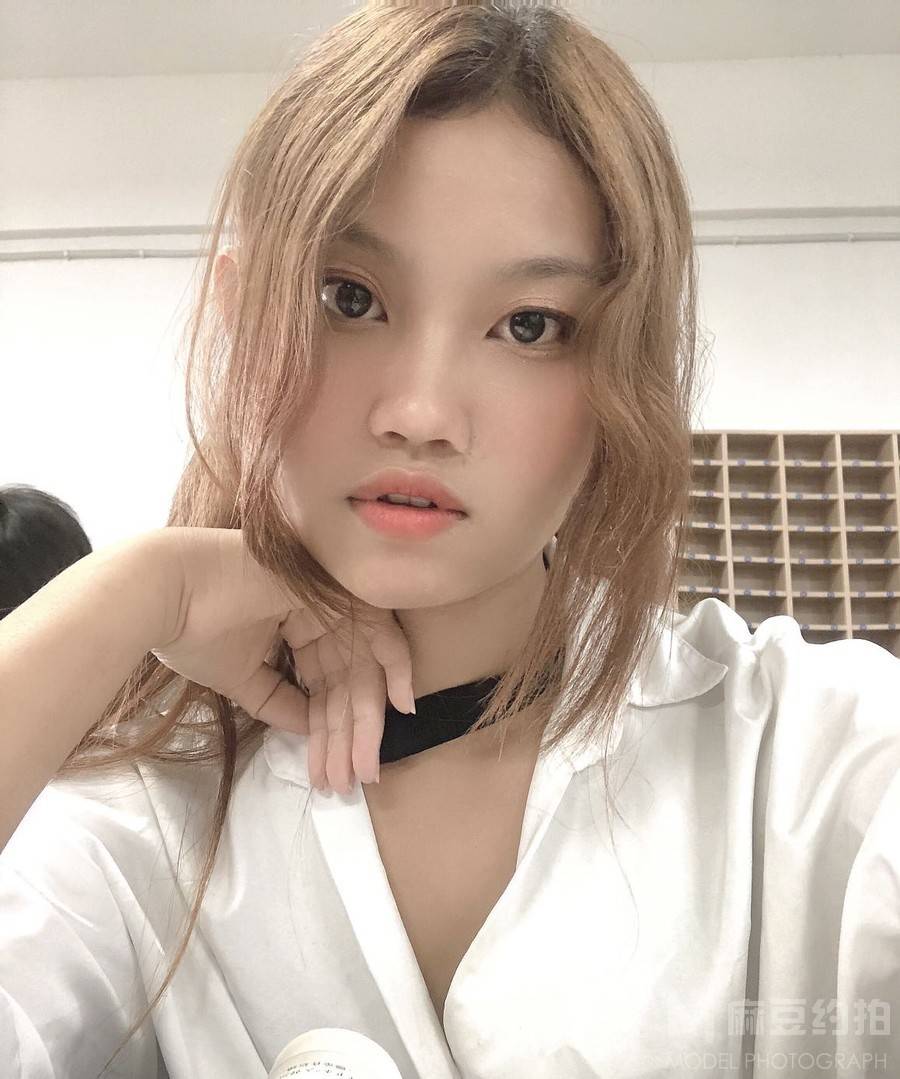 民国模特