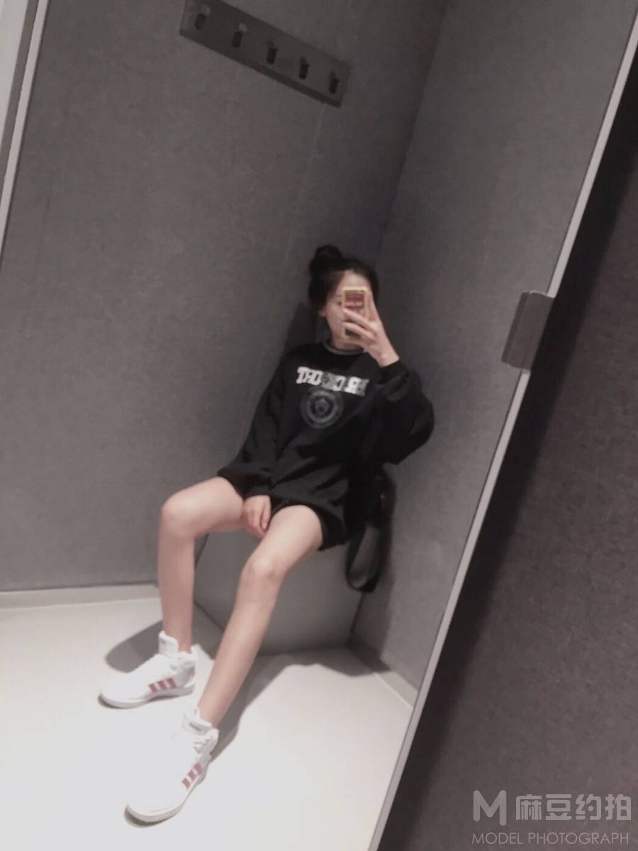 孕照模特