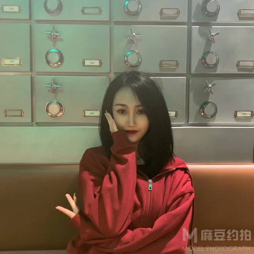 纪实模特