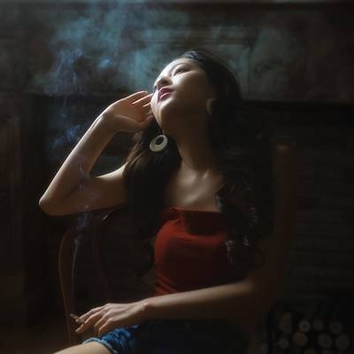 情绪模特