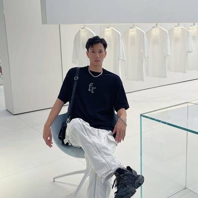 黑白模特
