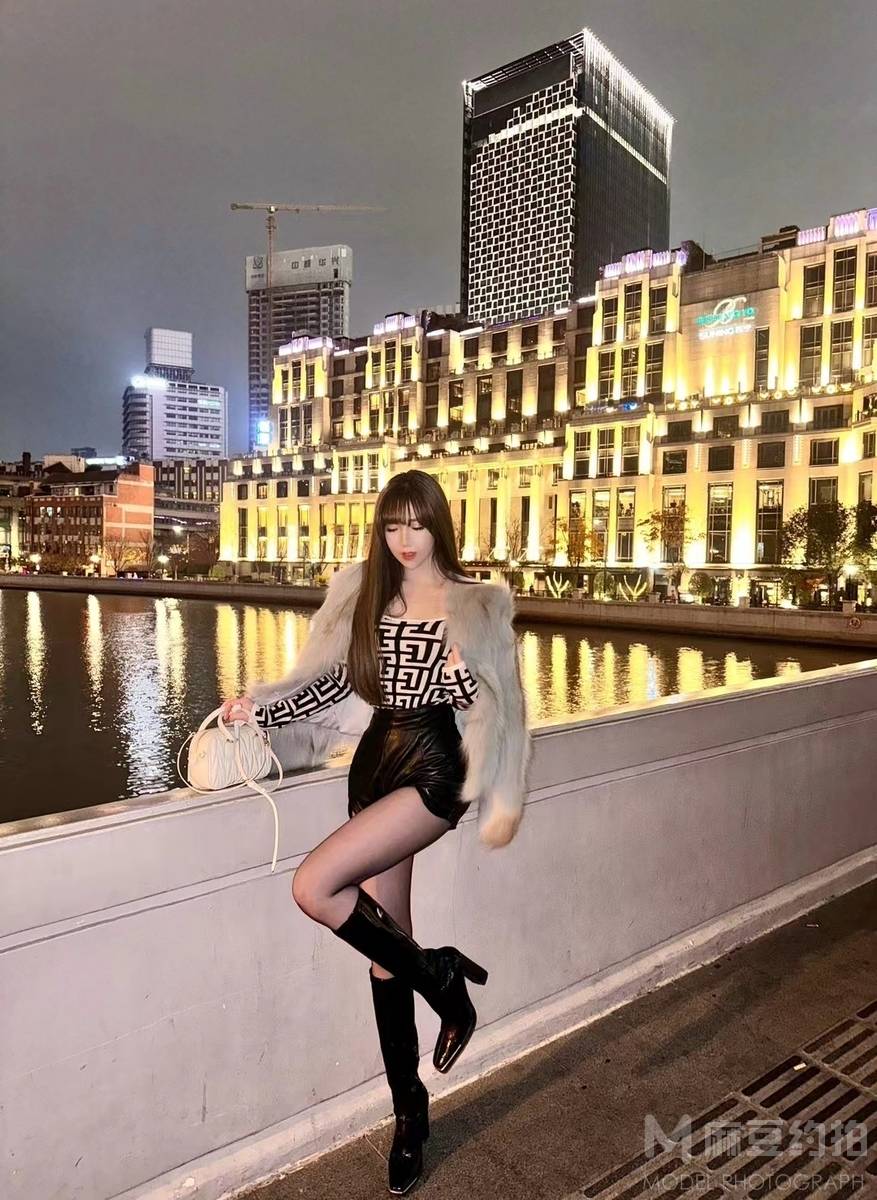 夜景模特