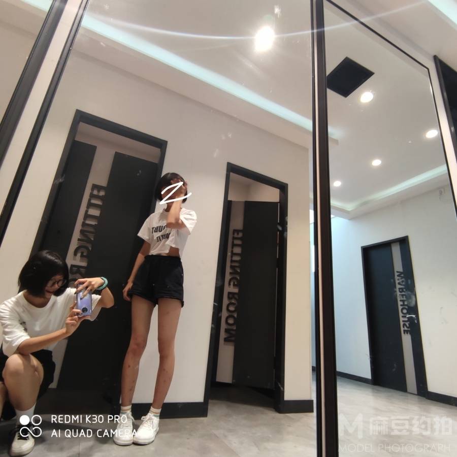 纪实模特