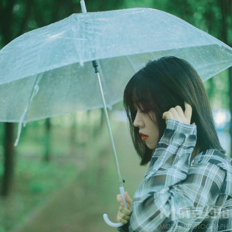 清新模特