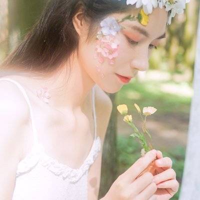 清新模特