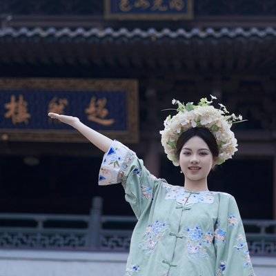 汉服模特