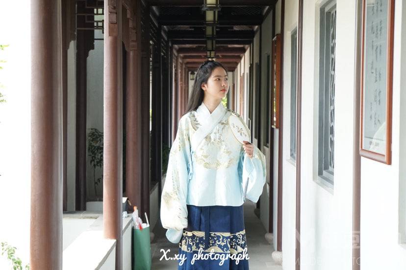 汉服模特