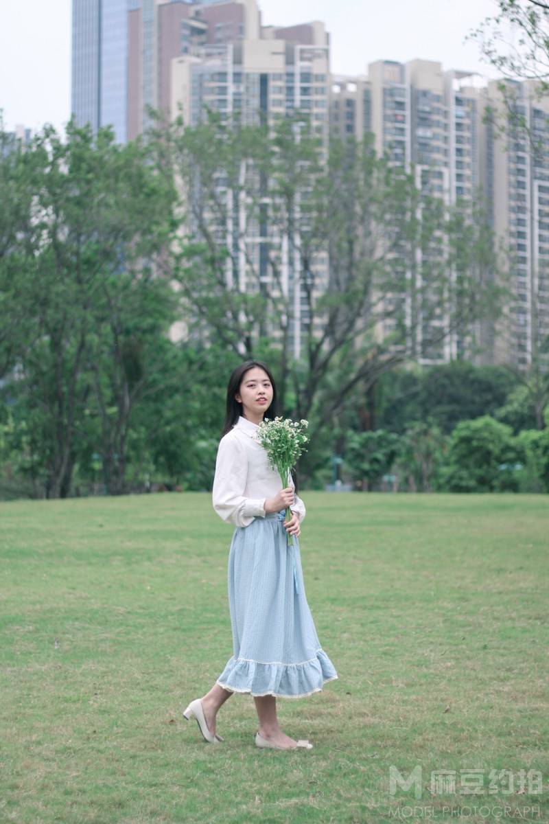 清新模特